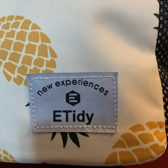 New! ETidy Large Foldable Pineapple Beach Bag Tote W/Pouch Waterproof Sandproof - Picture 3 of 14